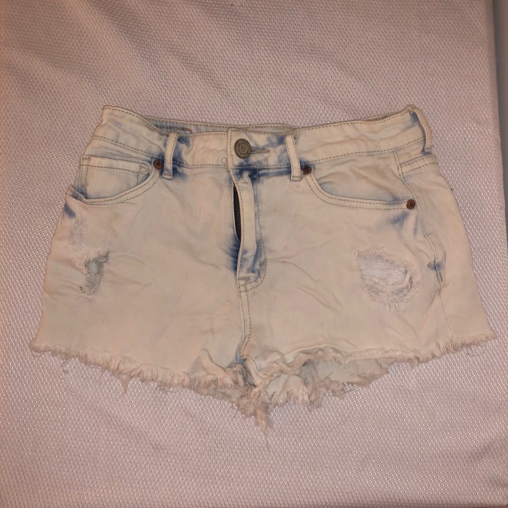 Aeropostale Ripped Cut Off Shorts